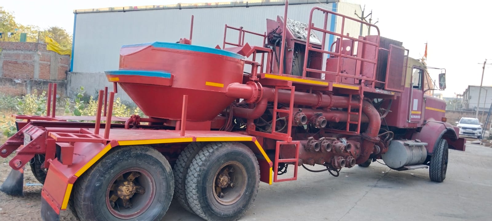 Refurbished blender unit for hydraulic fracturing operations